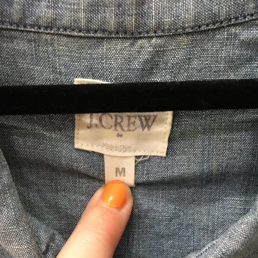 J Crew Chambray Button Down Size Medium - image 3